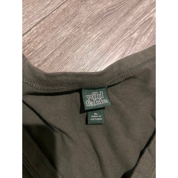 Crop Tee - Picture 2 of 2